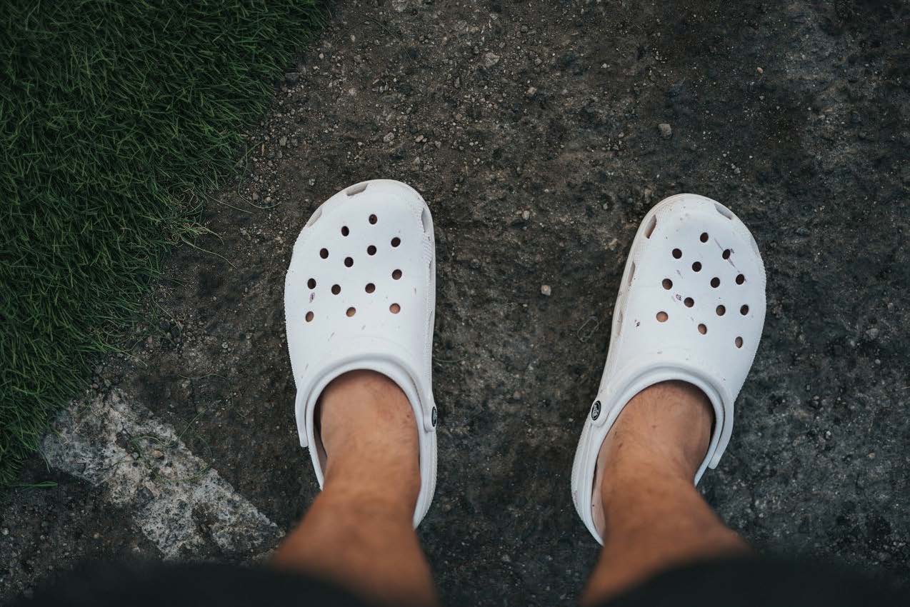 crocs from above on dirt