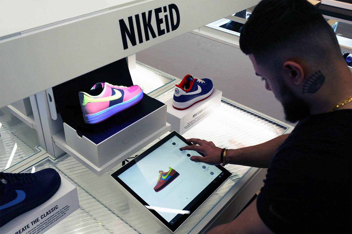 Nike ID augmented reality